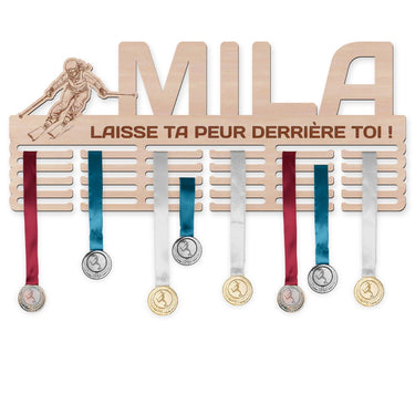 Věšák na medaile - Sjezdové lyžování, žena
