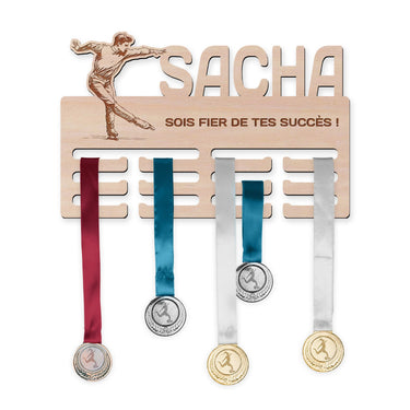 Věšák na medaile - Krasobruslení, muž