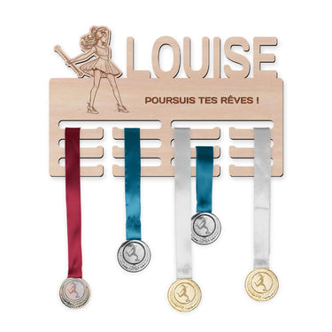 Věšák na medaile - Mažoretka