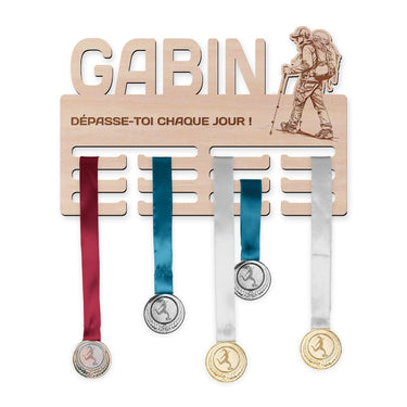 Věšák na medaile - Horská turistika, muž